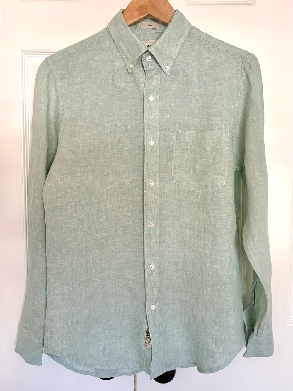 J. Crew Men's Mint Green Linen Button-Down Shirt